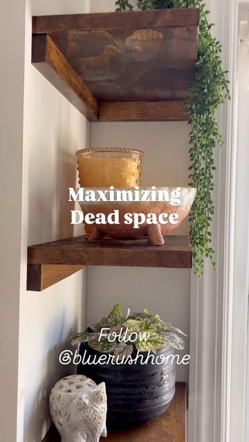 Apartment Vibes, Thrill Seeking, Diy Home Projects, Chicago Apartment, Dead Space, Space Ideas, My Idea, Space Decor, Maximize Space