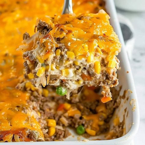 Hamburger Hashbrown Casserole Recipes Easy, Hamburger Hashbrown Casserole Easy, Hash Brown Hamburger Casserole, Hamburger Hash Brown Casserole, Hamburger Hashbrown Casserole, Hamburger Hashbrown, Hamburger Hash, Hashbrown Casserole Easy, Weight Watchers Casserole