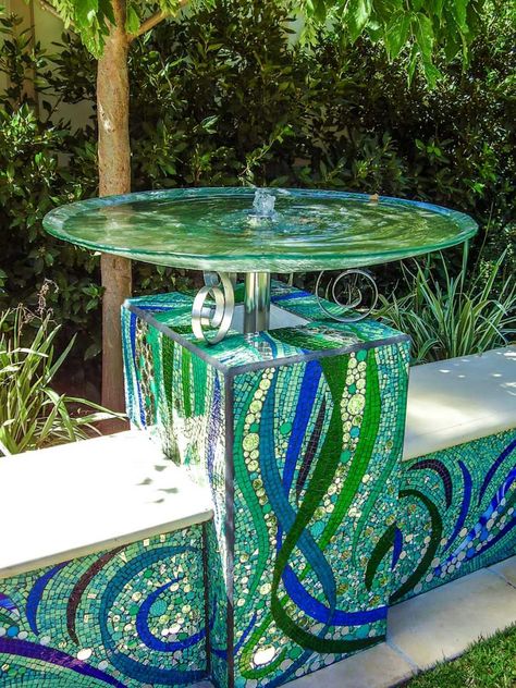 Water Features - Mosaics By Design Mosaic Garden Ideas, Mosaic Water, Motion Energy, Mosaic Birdbath, Mosaic Art Diy, Garden Water Feature, Mosaic Flower Pots, Mosaic Garden Art, Mosaic Art Projects