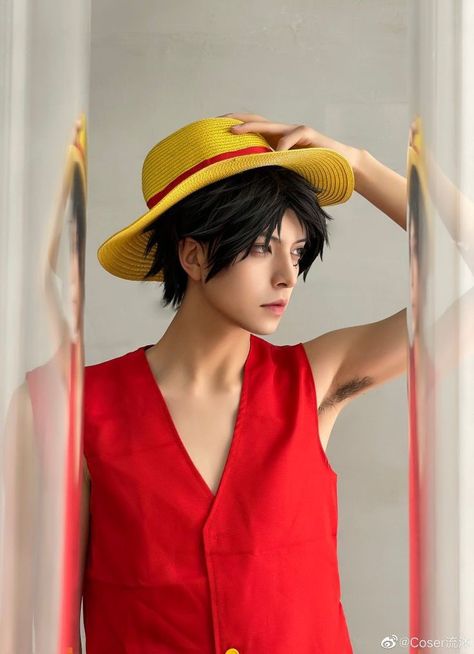 Cosplay Luffy, Luffy Cosplay, Anime Cosplay Makeup, Cosplay Inspiration, One Piece Cosplay, Snk Cosplay, One Piece Ace, Kawaii Cosplay, One Peice Anime