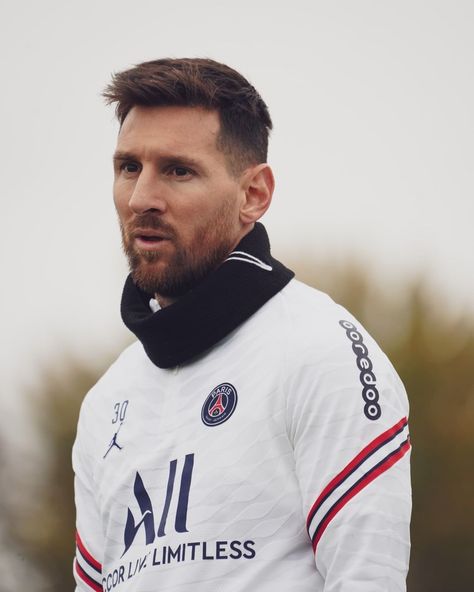 Lionel Messi Instagram, Messi Life, Cristiano Ronaldo Free Kick, Messi News, Ronaldo Free Kick, Lionel Messi Family, Messi Psg, Argentina Team, Lio Messi