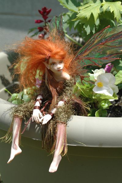 Red Haired Fairy, Fairy Art Dolls, Faeries Gardens, Elves And Fairies, Fairy Dragon, Clay Fairies, Love Fairy, Fairies Elves, Fairy Magic