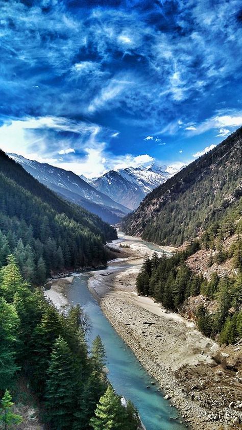 Ganga River Photography, Harshil Valley, India Pic, Mountains In India, Christmas Halloween Decorations, Valley River, Fall Cottage, Nature Valley, Nightmare Before Christmas Halloween