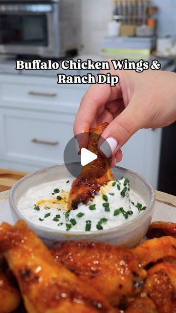 Homemade Ranch Dip, Ranch Dipping Sauce, Buffalo Chicken Wings, Squeezed Lemon, Ranch Dip, Homemade Ranch, Wing Sauce, Chicken Wing, Conventional Oven