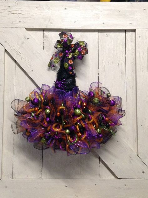 Halloween Witch Hat Wreath, Door Fall Decor, Witch Hat Wreath, Hat Wreath, Annual Halloween Party, Wreath Hanging, Front Door Hanger, Halloween Deco Mesh, Halloween Party Decorations