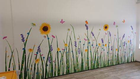 Barry hospital south Wales mural Hospital Mural, Meadow Mural, Hospital Reception, Garden Fence Art, Creative Wall Painting, Activity Room, Daycare Ideas, Fence Art, Mural Ideas