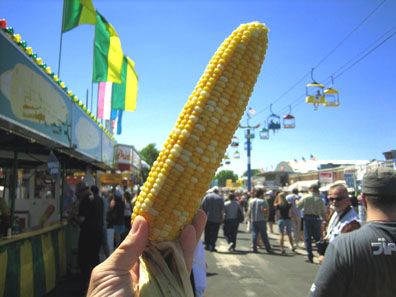 Nothin better than summer MN state fair corn on the cob Iowa State Fair Food, Roasted Corn On The Cob, Carnival Photos, Fair Recipes, Must Try Food, Fair Foods, State Fair Food, Iowa Travel, Iowa State Fair