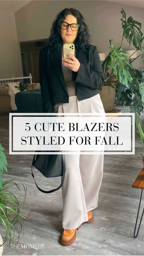 Short Blazer Outfits, Crop Blazer Outfit, Cropped Blazer Outfit, Fall Date Night, Preppy Blazer, Trendy Date Night Outfit, Leather Trend, Short Blazer, Cute Blazers