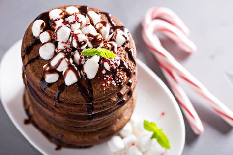 Christmas Morning Chocolate Mint Pancakes | Stay At Home Mum Peppermint Hot Cocoa, Stay At Home Mum, Chocolate Pancakes, Chocolate Mint, Christmas Breakfast, Pancake Batter, Chocolate Syrup, Mini Marshmallows, Decadent Chocolate