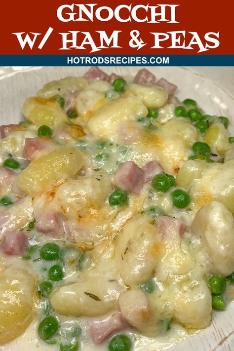 This Gnocchi Casserole with Ham and Peas is great comfort food with a nice assortment of flavors. Cheesy goodness! Cheesy Gnocchi Casserole With Ham And Peas, Creamy Gnocchi With Ham And Peas, Ham And Gnocchi Soup, Ham Gnocchi Recipes, Ham And Gnocchi Recipes, Asparagus Casserole, Spinach Alfredo, Creamed Peas, Baked Gnocchi