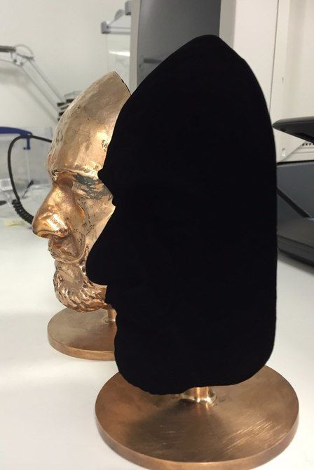 A three-dimensional face, coated in Vantablack S-VIS Vantablack Aesthetic, Brand Touchpoints, Dark Holes, Famous Philosophers, Gold Inspiration, Anish Kapoor, Aesthetic Color, Dark Men, Black Spray Paint