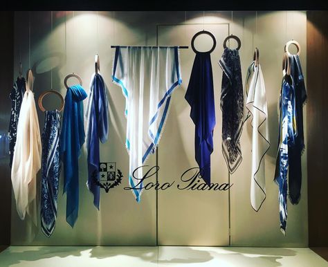 LORO PIANA, London, UK, "All Tied Up", photo by Window Shoppings, pinned by Ton van der Veer Scarf Window Display, Scarf Display Ideas, Fabric Shop Display, Boutique Window Displays, Jewelry Shop Display, Scarf Display, Men Summer Fashion, Clothing Store Design, Travel London