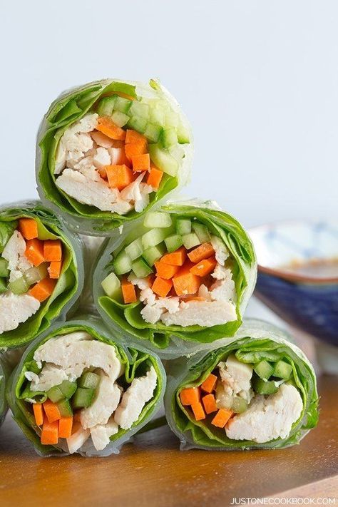 Weather Snacks, Rolled Chicken Recipes, Crunchy Vegetables, Just One Cookbook, Chicken Spring Rolls, Fresh Spring Rolls, Easy Japanese Recipes, Rice Paper Rolls, Spring Roll Recipe