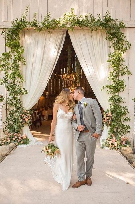 Hair Down Curls, Silky Wedding Dress, Chiffon Backdrop, Wedding Dress Groom, Wedding Arbor Rustic, Wedding Draping, Rustic Wedding Showers, Rustic Wedding Backdrops, Wedding Arch Rustic