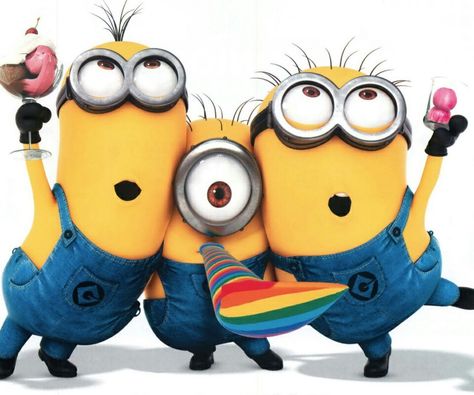 Minions 3 Minions Banana Song, Banana Song, Amor Minions, Minion Humour, Despicable Me 2 Minions, Minion Characters, Despicable Me Party, Funny Minion Pictures, Minion Banana