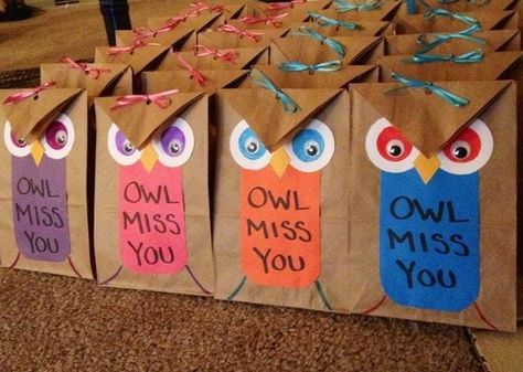 Owl Teacher Gifts, Owl Miss You, Pre K Graduation, Goodbye Gifts, Ge Bort, Preschool Graduation, Classroom Gifts, Leaving Gifts, Kindergarten Graduation