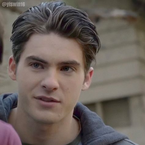 Wolf Icon, Candy Aesthetic, Theo Raeken, Wolf Character, Cody Christian, Fictional Men, Red Hood, Teen Wolf