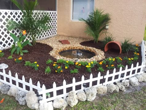 ... the cold weather will end soon so the turtle can enjoy his new home Arizona Desert Tortoise Habitat, Turtle Playground, Tartaruga Habitat, Pig Yard, Box Turtle Habitat, Miniature Fountain, Outdoor Tortoise Enclosure, Turtle Enclosure, Outdoor Enclosure