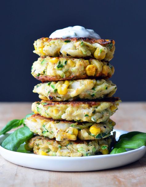 Fritters Vegan, Vegan Zucchini Fritters, Zucchini Corn Fritters, Basil Aioli, Zucchini Corn, Vegan Zucchini, Healthy Zucchini, Corn Fritters, Zucchini Fritters