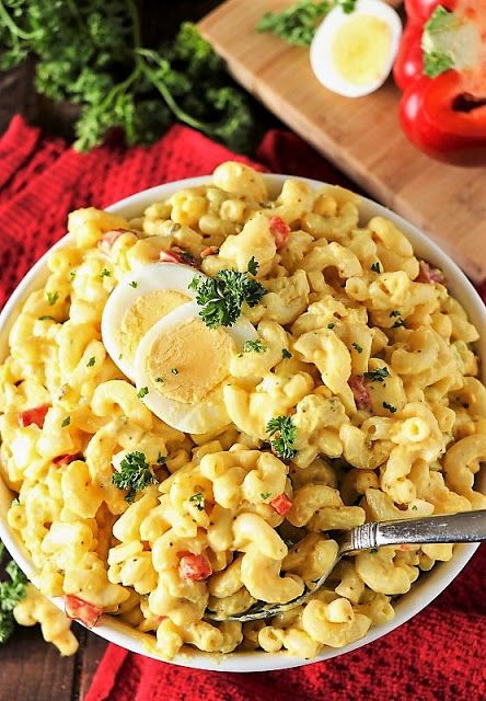 Shrimp Macaroni Salad, Pesto Tortellini Salad, Amish Macaroni Salad, Macaroni Salad Ingredients, The Kitchen Is My Playground, Antipasto Pasta Salads, Easy Macaroni Salad, Best Macaroni Salad, Easy Macaroni