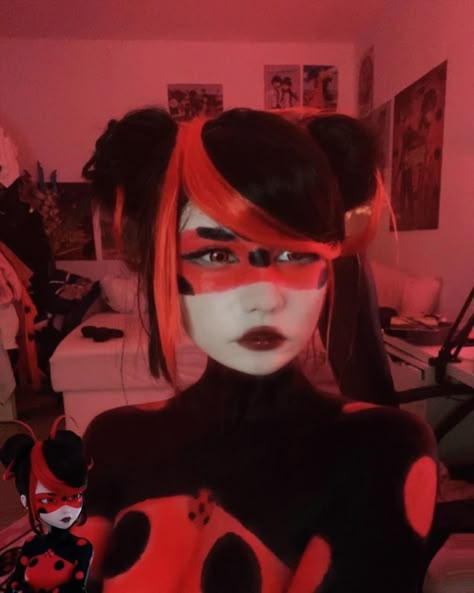 Shadybug Aesthetic, Ladybug Halloween Makeup, Cosplay Female Ideas, Mlb Cosplay, Miraculous Ladybug Cosplay, Miraculous Cosplay, Ladybug Cosplay, Miraculous Ladybug Costume, Doctor Halloween