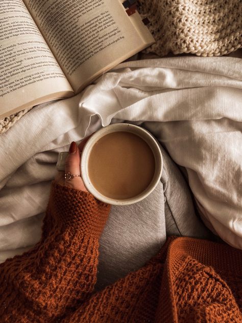 Cozy Fall Aesthetic Books, Coffee And Books Fall Aesthetic, Bookish Fall Aesthetic, Fall Bookish Aesthetic, Fall Bookstagram Ideas, October Vision Board Aesthetic, September Vibes Aesthetic, Fall Vision Board Aesthetic, Fall Books Aesthetic