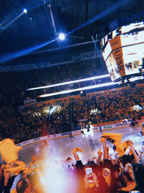 Pittsburgh Penguins Aesthetic, Hockey Widget, Odette Stone, Pittsburgh Aesthetic, Beer League Hockey, Pittsburgh Penguins Wallpaper, Good Vibes Aesthetic, Alex Core, Hockey Playoffs