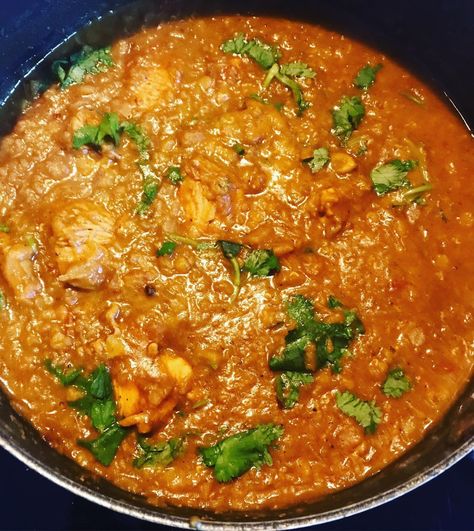 Chicken Dhansak By Abdul Sadek Chicken Dhansak Recipe Indian, Dhansak Curry, Chicken Dhansak Recipe, Dhansak Recipe, Parsi Dishes, Chicken Thighs Slow Cooker Recipes, Curry Ideas, Lentil Sauce, Curry Night