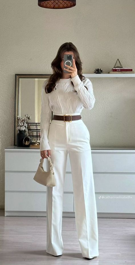 Outfit Formal Mujer, Casual Classy Outfits, Cute Work Outfits, Corporate Outfits, Traje Casual, Classy Work Outfits, Stylish Work Outfits, A Goddess, Professional Outfits