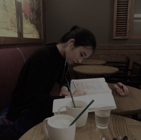 A Pho Love Story, Pho Love Story, Little Miss Perfect, Korean Picture, Study Board, Study Inspo, Academic Motivation, Work Motivation, Nerdy Girl