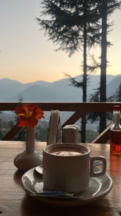 #coffee #coffeelovers #snap #snapchat #mountains #view Coffee Snapchat, Manifestation 2024, Coffee Quotes Morning, Quotes Morning, Snap Snapchat, Winter Coffee, Masala Chai, Coffee Pictures, Morning View