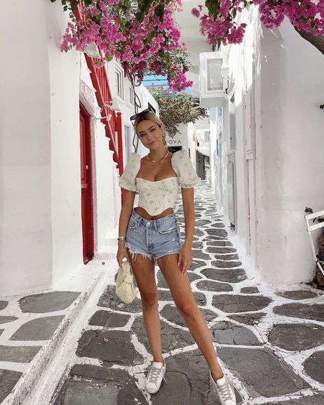 Korea Summer, Sierra Furtado, Aesthetic Look, Summer Fits, Girl Style, Beach Life, Summer Outfit, Cute Dresses, Photo Ideas