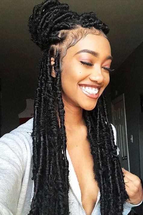 Sumptuous Half-Up Bun For Natural Hair #crochetbraids #braids #longhair #bun ❤️ Do you know how many cool hairstyles you can create with crochet braids? Curly updos, braided bob styles and lots of cute ideas are here! ❤️ See more: http://lovehairstyles.com/crochet-braids-ideas/ #lovehairstyles #hair #hairstyles #haircuts Easy Formal Hairstyles, Faux Locs Hairstyles, Pelo Afro, Girls Braids, Locs Hairstyles, Linnet, Formal Hairstyles, Twist Braids, Faux Locs