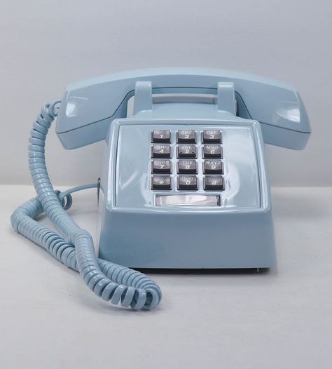 Image Bleu, Telephone Vintage, Zestaw Ikon, طابع بريدي, Everything Is Blue, Baby Blue Aesthetic, Light Blue Aesthetic, Blue Aesthetic Pastel, Retro Phone