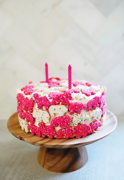 Baby Shower Cookie Cake, Animal Cookie Cake, Birthday Cake Dip, Cookie Birthday Cake, Birthday Cake Mini, Party Animal Cake, Birthday Cake Cookies, Easy Delicious Cakes, Cookie Birthday