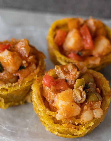 Plantain Cups With Shrimp, Stewed Shrimp, Plantain Cups, Shrimp Cups, Mexican Beef Soup, Beer Stew, Yuca Recipes, Dominicano Recipes, Cultural Foods