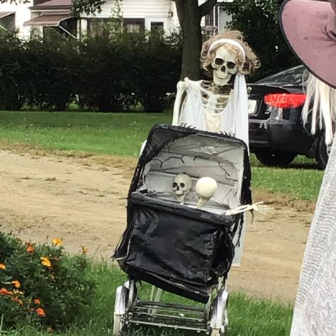 Mother skeleton pushes antique baby buggy. Crawling Skeleton, Skeleton Moodboard, Pregnant Skeleton Costume, Skeleton Scenes, Crazy Bones, Outdoor Skeleton, Gothic Stroller, Skeleton Pics, Silly Skeleton