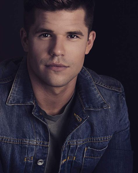 Max And Charlie Carver, Carver Twins, Max Carver, Max Charles, Charlie Carver, Dylan Sprayberry, Daniel Sharman, Cody Christian