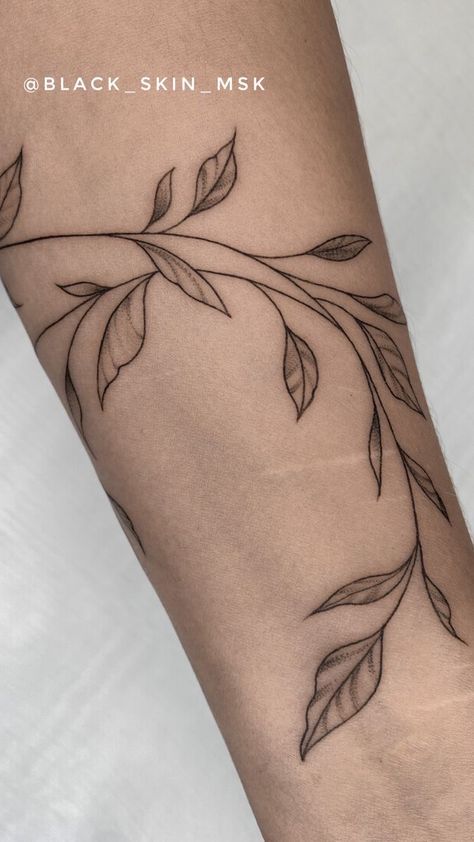 Black Skin Tattoo, Gap Filler Tattoo, Tiny Wrist Tattoos, Skin Tattoo, Flower Tattoo Drawings, Vine Tattoos, Dope Tattoos For Women, Knee Tattoo, Subtle Tattoos