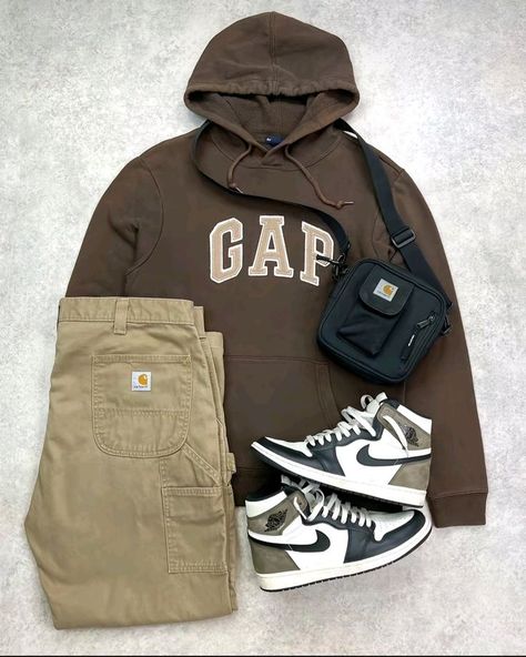 Gap Hoodie Ns154 Easy 30 day return policy Men’s Hoodie Style, Outfit Inspo Casual Men, Cool Outfits For Men Street, Brown Essentials Hoodie Outfit, Outfit Ideas Male Casual, Fits For Middle School, Street Wear Black Men, Mens Drippy Outfits, Men’s Outfits