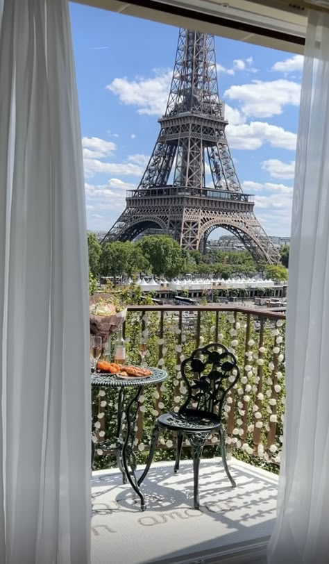 Eiffel Tower Balcony, Paris Window Aesthetic, Eiffel Tower Window View, Paris Airbnb, Invite A Friend, Paris Apartment Eiffel Tower View, Paris House, Paris Iffle Tower, Hotels In Paris