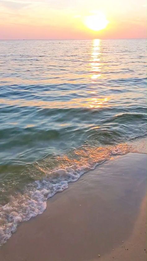 Beach Video Ideas, Road Trip Video, Ideas For Videos, See Wallpaper, Places Video, Muskegon State Park, Beach Vacation Ideas, Things To Do In Michigan, See Beach