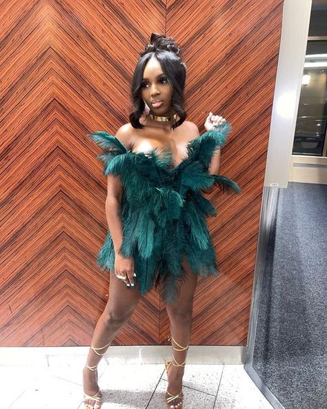 Dresses For 20th Birthday, 31st Birthday Dress Ideas, Feather Dress Black Woman, Homecoming Dress Ideas Black Women, 22 Birthday Outfit Ideas Baddie, Custom Dress Black Women, Homecoming Ideas Dress, Black Homecoming Dress Black Women, Elegant Dress Black Women