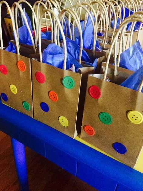 Pete the Cat Birthday Groovy Button Bags Pete The Cat Pinata, Pete The Cat Birthday Party Decor, Pete The Cat Party Decorations, Pete The Cat Birthday Party Ideas, Pete The Cat Party Ideas, Birthday Board Preschool, Pete The Cat Birthday Party, Pete The Cat Party, Pete The Cat Birthday