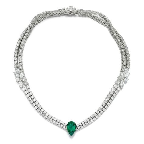 GRAFF | DIAMOND AND EMERALD NECKLACE | The Weekly Edit: Fine Jewels | London 2020 | Sotheby's Graff Jewelry, Emerald And Diamond Necklace, Graff Diamonds, Real Diamond Necklace, Sparkling Jewelry, Peridot Green, Green Gems, Emerald Necklace, Fine Jewels