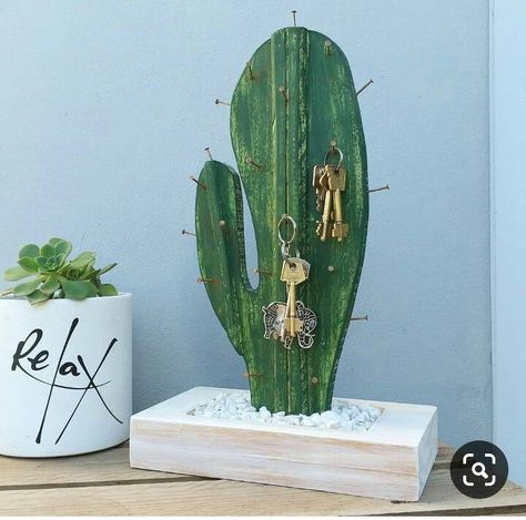 DIY Cactus Keys or Jewelry Holder Diy Ostern, Hemma Diy, Dekor Diy, Diy Casa, Diy Simple, Décor Diy, Design Case, Art Diy, Decor Diy