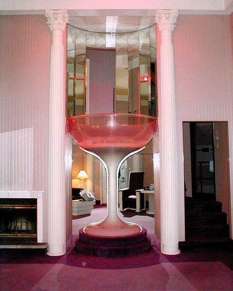 Pink Lifestyle, Pink Life, Pink Interior, Pink Room, Pink Decor, Home Design Decor, Infinity Pool, Absinthe Fountain, Dream Home Design