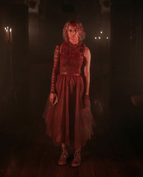 Ready Or Not Dress, Ready Or Not Cosplay, Ready Or Not Movie Costume, Grace Ready Or Not Costume, Ready Or Not Halloween Costume, Grace Ready Or Not, Horror Movie Female Characters, Final Girl Halloween Costume, Womens Horror Costume Ideas