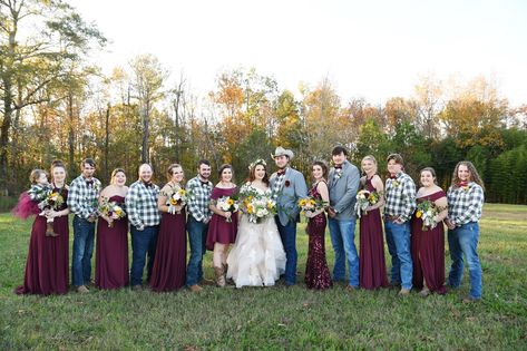 Plaid Wedding Groomsmen, Groomsmen Plaid Shirt, Wedding Party Flannels, Groomsmen Flannel And Jeans, Plaid Groomsmen Attire, Flannel Wedding Groom, Country Fall Wedding Groomsmen Attire, Fall Wedding Jeans, Flannel Groomsmen Attire