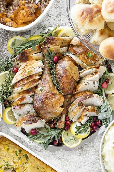 Best Roast Turkey - The Salty Marshmallow Cajun Turkey Brine, Best Roast Turkey Recipe, Jerk Turkey, Best Roasted Turkey, Turkey Cooking Times, Cajun Turkey, Thawing Turkey, Herb Roasted Turkey, Smoked Turkey Recipes